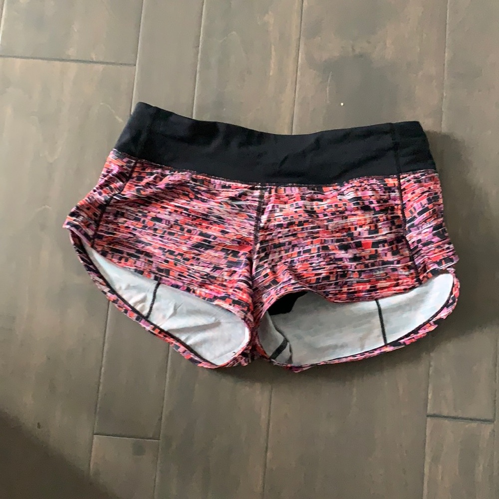 Lululemon speed up shorts 2.5” size 4